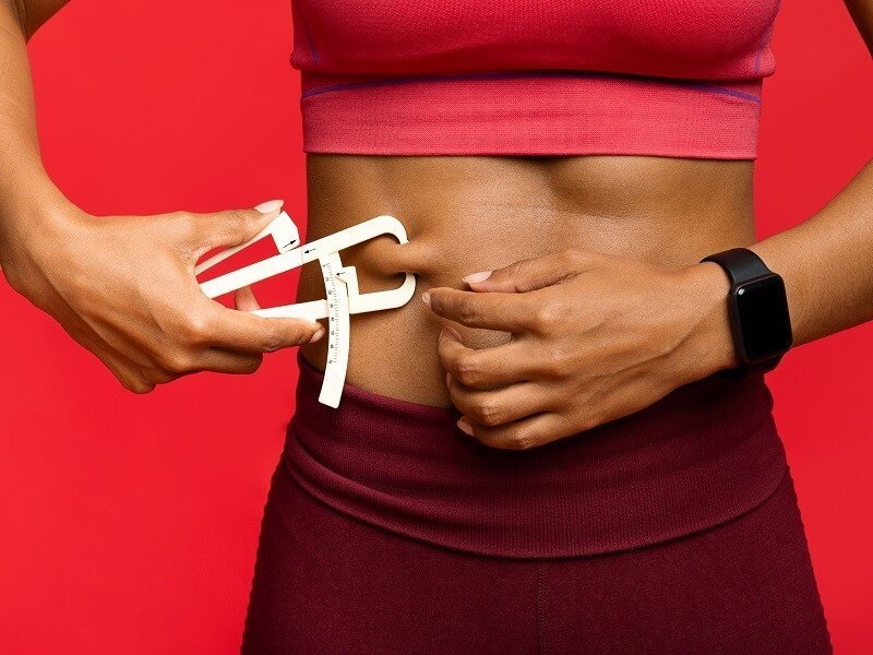 Alimentos saludables ricos en grasas y bajos en carbohidratos propios de la Dieta Keto