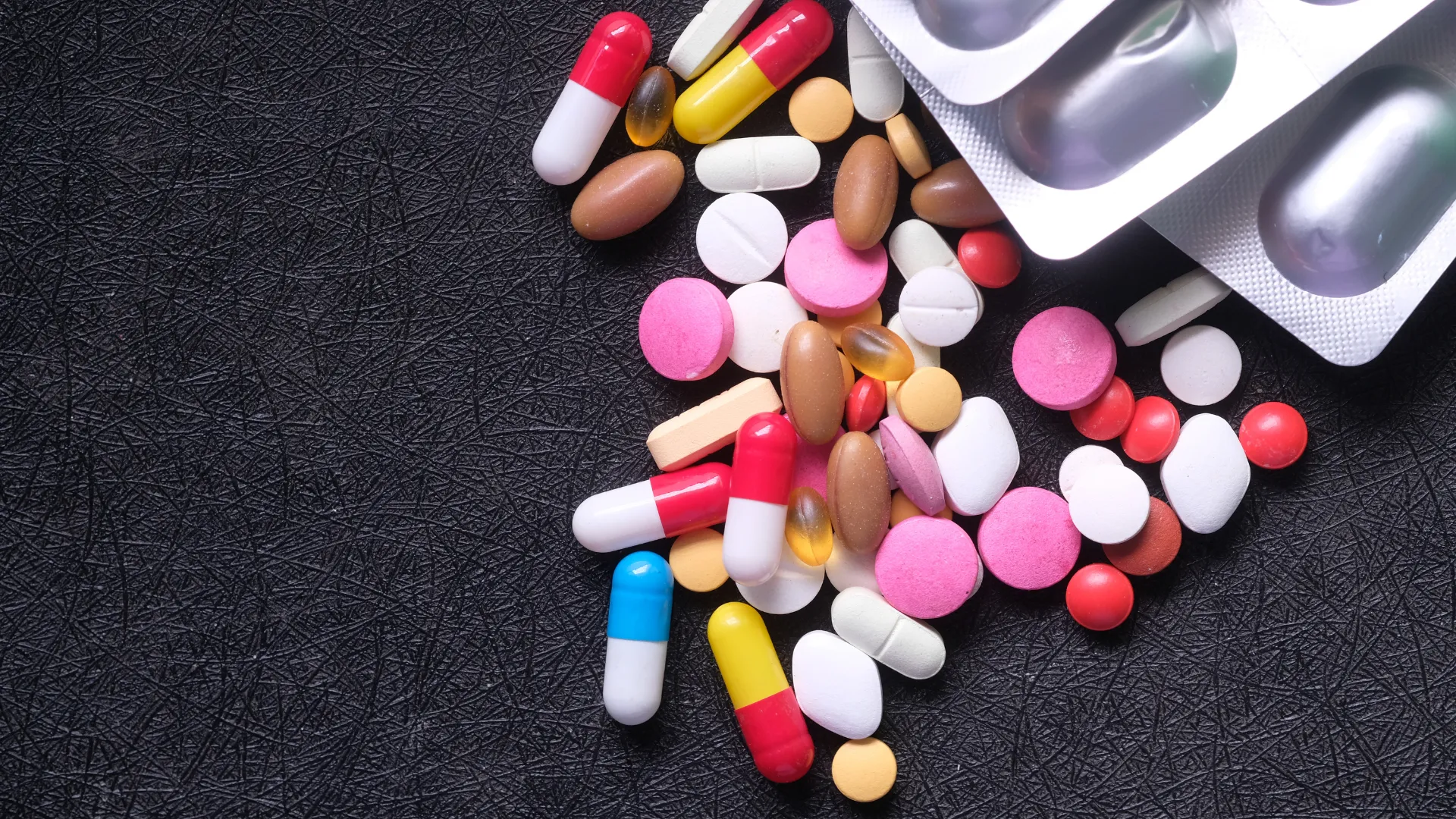 Línea de producción automatizada para la maquila de gomitas y tabletas farmacéuticas